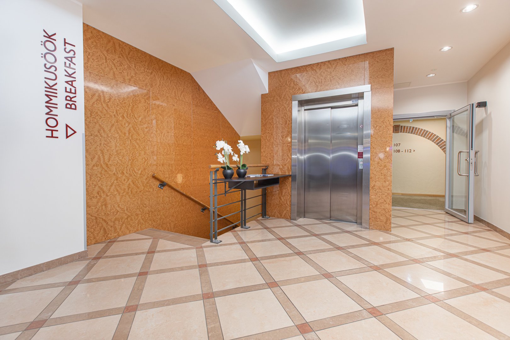uncategorized photo for apartment property-bern-twin-214